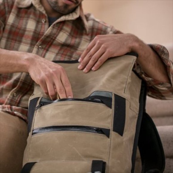 Mission Workshop Messenger Bag Waterproof Backpack in Brown Waxed Canvas 14L - Picture 5 of 5